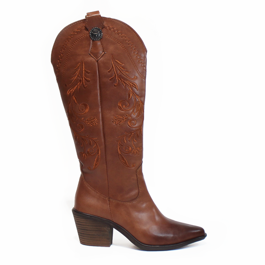 Bota Vaquera Alta Tan con Bordado de Dama TACZA