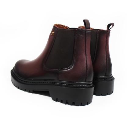 Botin Chelsea Vino de Piel con suela Track de Dama VERDE TABACO