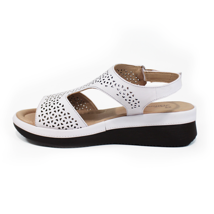 Sandalia Confort de Piel Blanca con Perforaciones y Velcro de Dama SUAVE CAMINAR