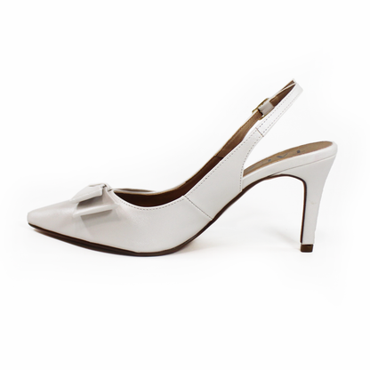 Zapatilla Slingback Blanco Perla con Moño de Dama TACZA