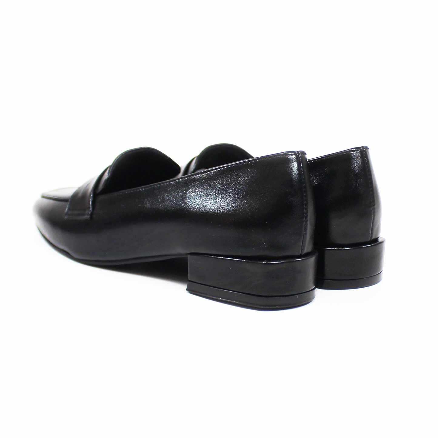 Mocasín Clásico Negro de Dama TACZA