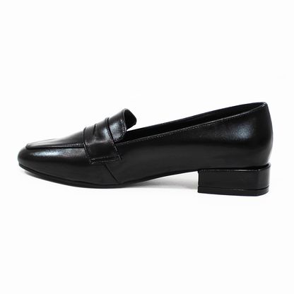 Mocasín Clásico Negro de Dama TACZA