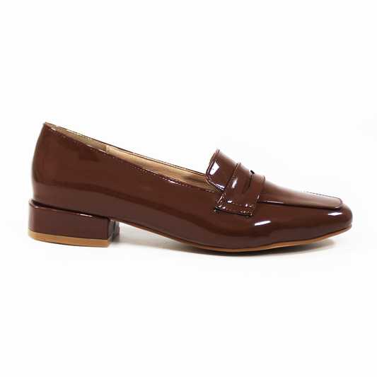 Mocasín Clásico Café Charol de Dama TACZA