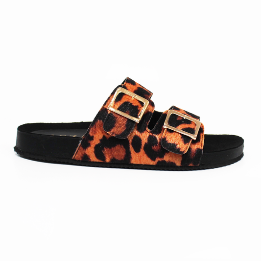 Sandalias de Piso Doble Hebilla Animal Print de Dama TACZA