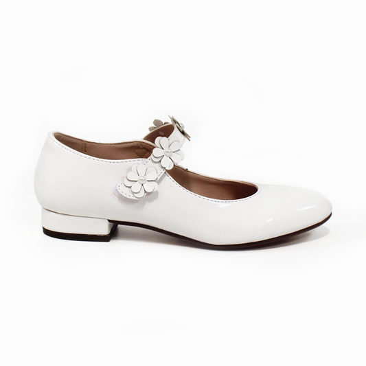 Zapatilla con Mini Tacón de Niña Latte Charol con Flores JAKUNA
