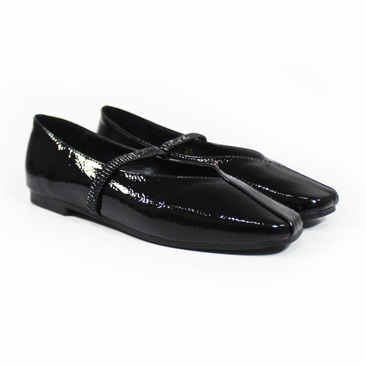 Flat Negro Charol con Elástico delgado en Empeine TACZA