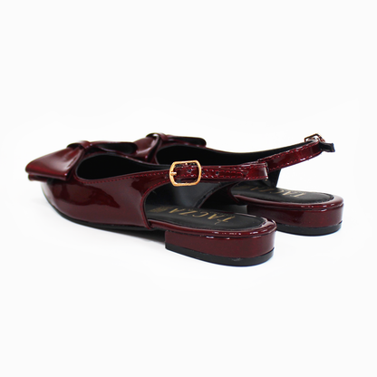 Flat Slingback con Moño en Punta Vino Charol TACZA