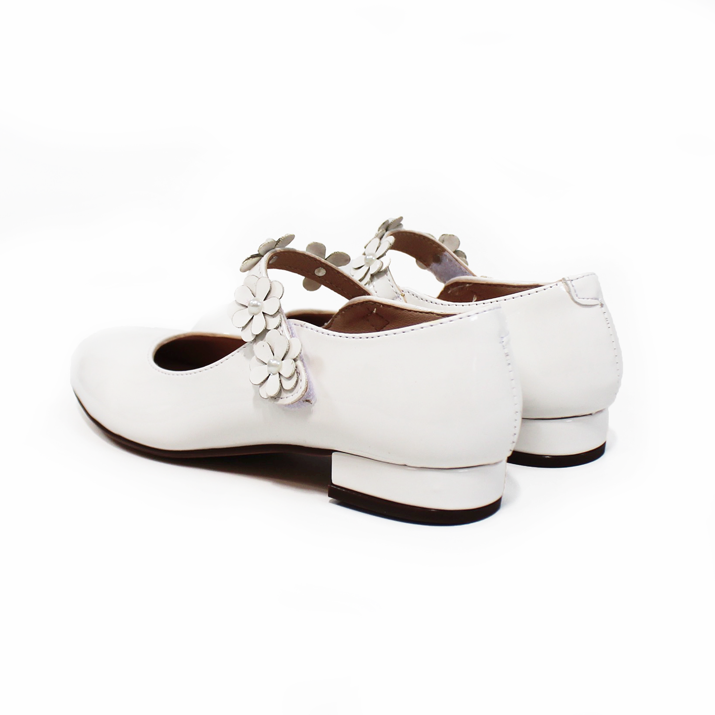 Zapatilla con Mini Tacón de Niña Latte Charol con Flores JAKUNA
