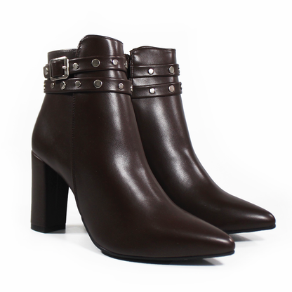 Botín de Vestir Puntal Café con Cinto con Estoperoles de Dama LADY PAULINA