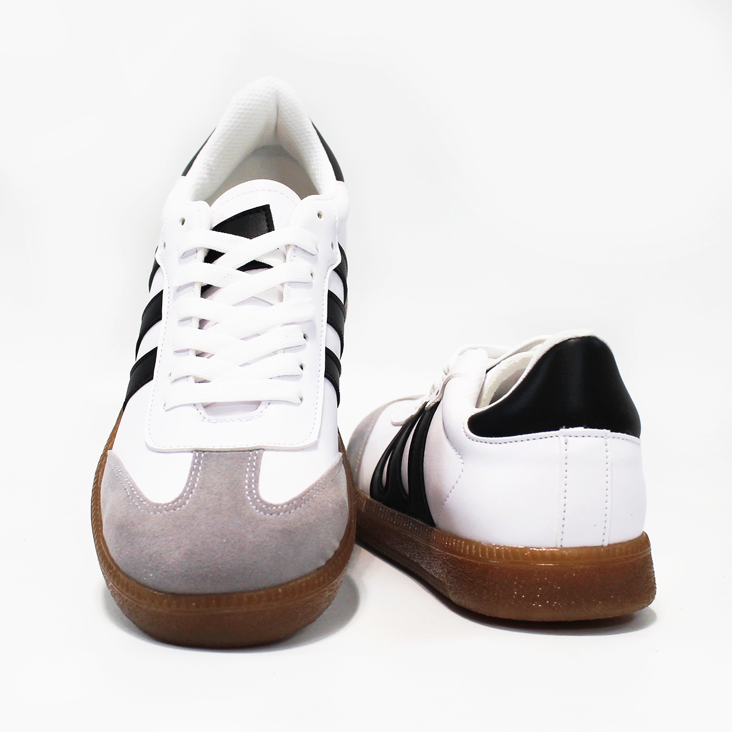 Tenis Sneaker tipo Samba Blanco con Negro de Dama TACZA