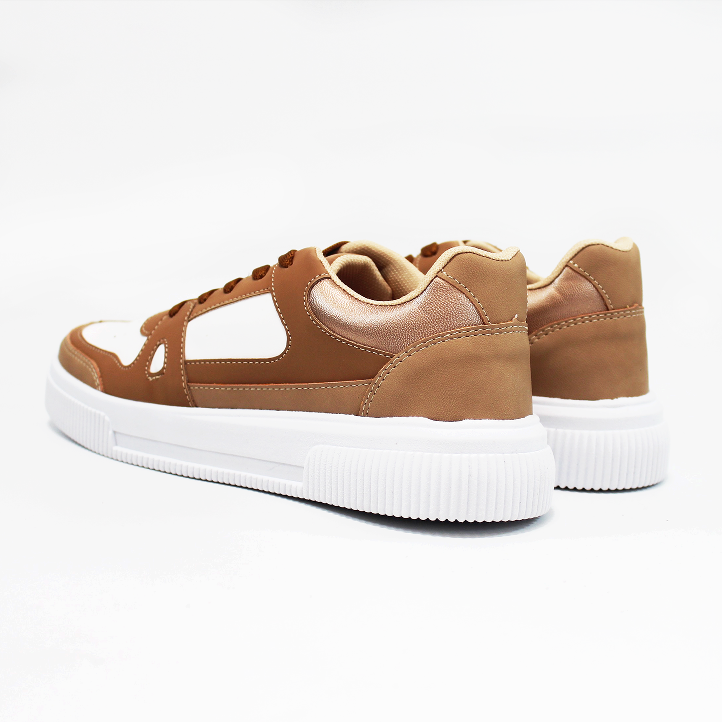 Tenis Sneaker Casual Camel con Blanco de Dama TACZA