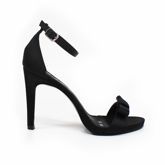 Sandalia de Fiesta Shantung Negro con Moño Tacón Stiletto TACZA