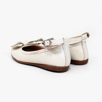 Balerina de Niña con Moño y Pulsera Blanco Perla JAKUNA