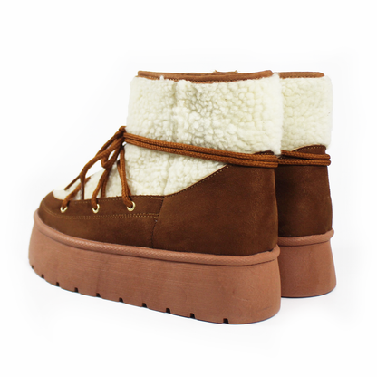 Bota de Invierno de Cintas con Borrega Tan de Plataforma de Dama ZTA