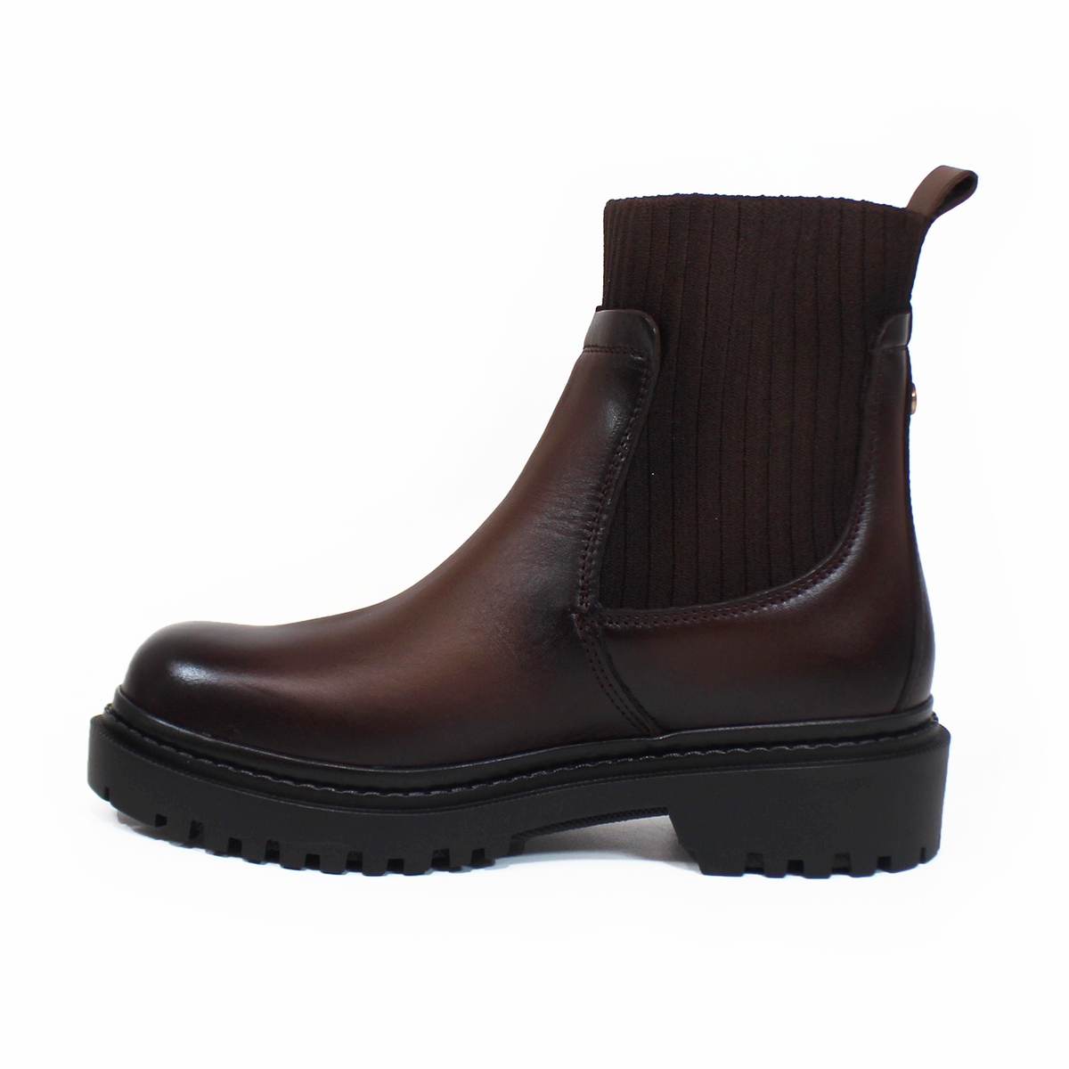 Botin Chelsea Calcetín Chocolate de Piel con suela Track de Dama VERDE TABACO