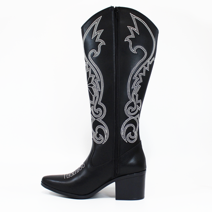 Bota Vaquera Negra con Bordado Blanco de Dama TACZA