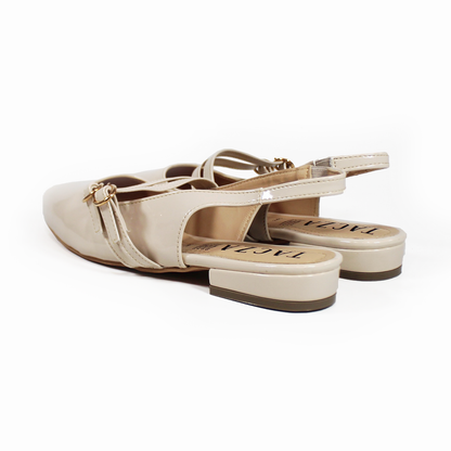Zapatilla Slingback Destalonada Beige Charol con Doble Pulsera en Empeine TACZA