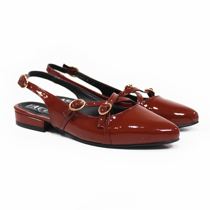Flat Slingback Destalonada con Tiras Cruzadas Café Charol TACZA