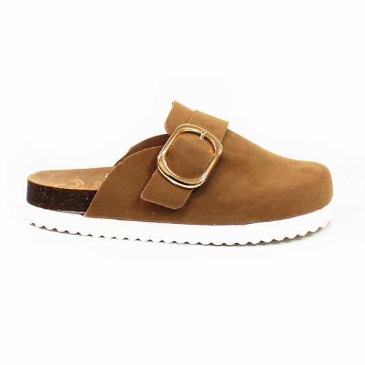 Zueco NOMADAS Camel con Detalle Hebilla de Dama