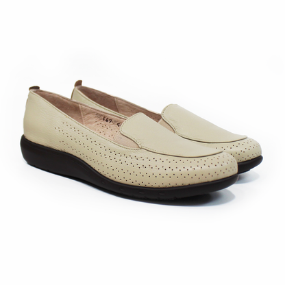 Zapato Confort de Piel Perforado Late de Dama SUAVE CAMINAR