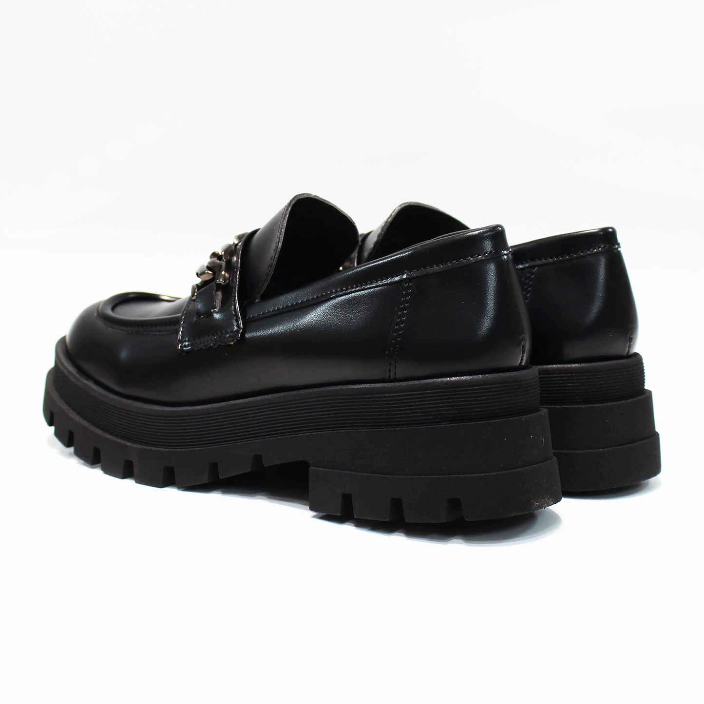 Mocasín Clásico con Cadena suela Chunky Negro Dama