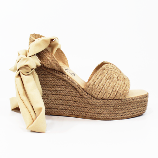 Alpargata de Plataforma Cuña Yute con Listones de Tela Beige TACZA