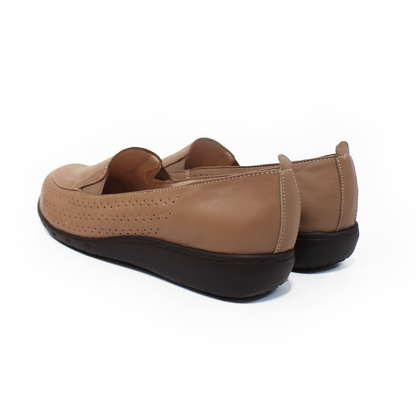 Zapato Confort de Piel Perforado Topo de Dama SUAVE CAMINAR
