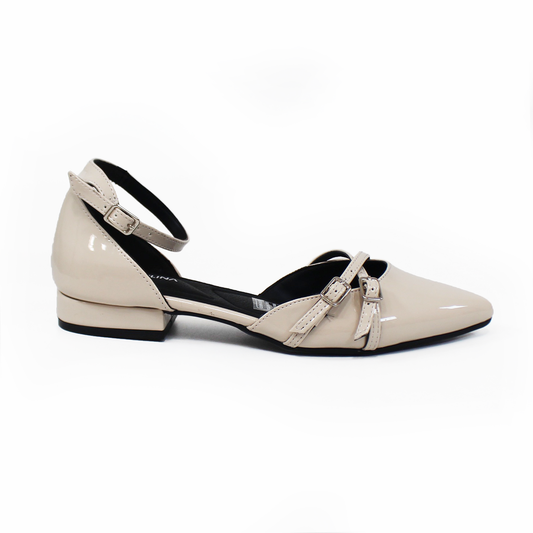 Flat Puntal con Talón y Pulsera Beige Charol de Dama LADY PAULINA