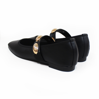 Flat Negro con Tira de Botones Dorados TACZA