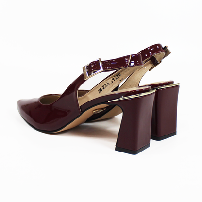 Zapatilla de Piel Slingback Vino Charol MACADA