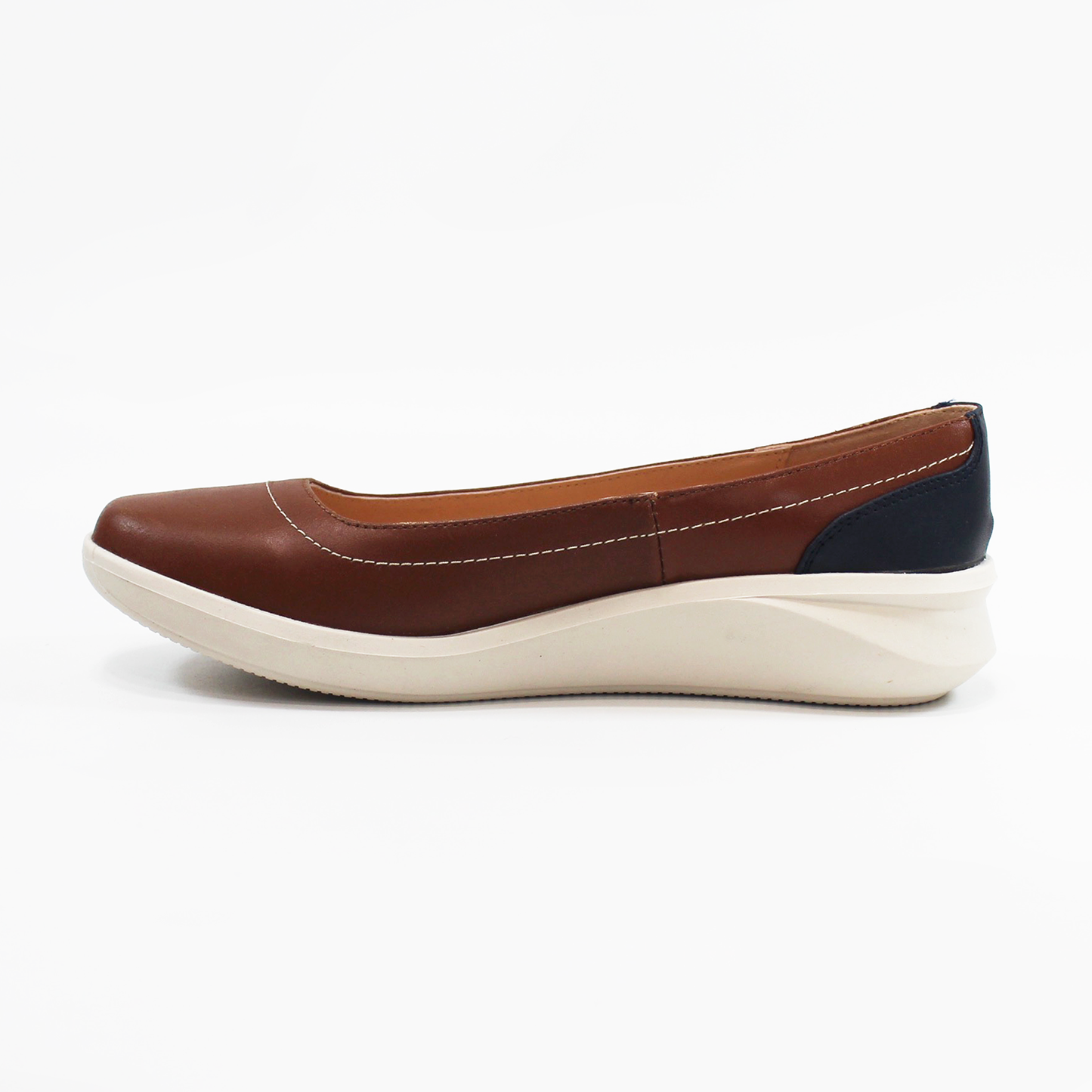Zapato Confort de Piel Casual Tan para Dama SUAVE CAMINAR