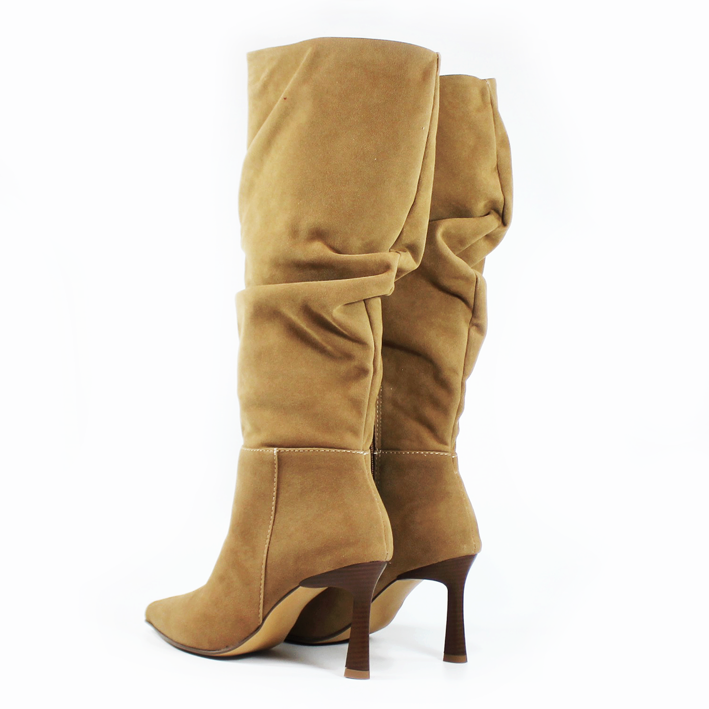 Bota Alta NOMADAS Camel con Tubo Plisado de Dama