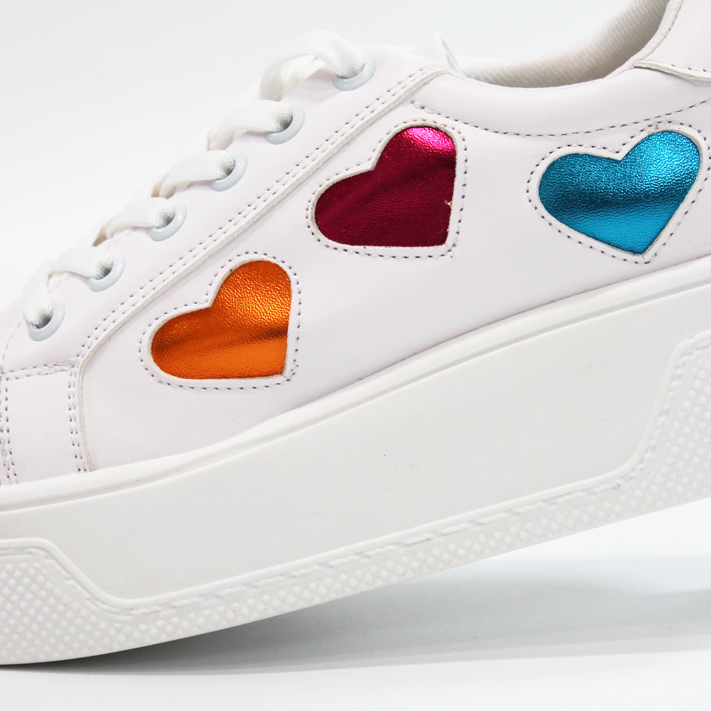 Tenis Casual Corazones Blanco Colores de Dama TACZA