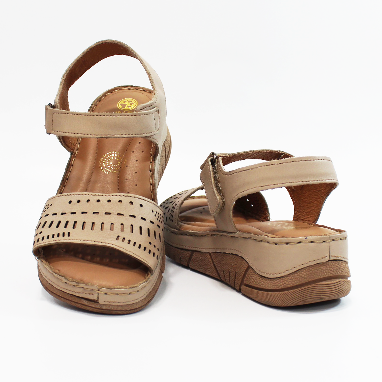 Sandalia Confort de Piel con Velcro Arena Dama LOBO SOLO