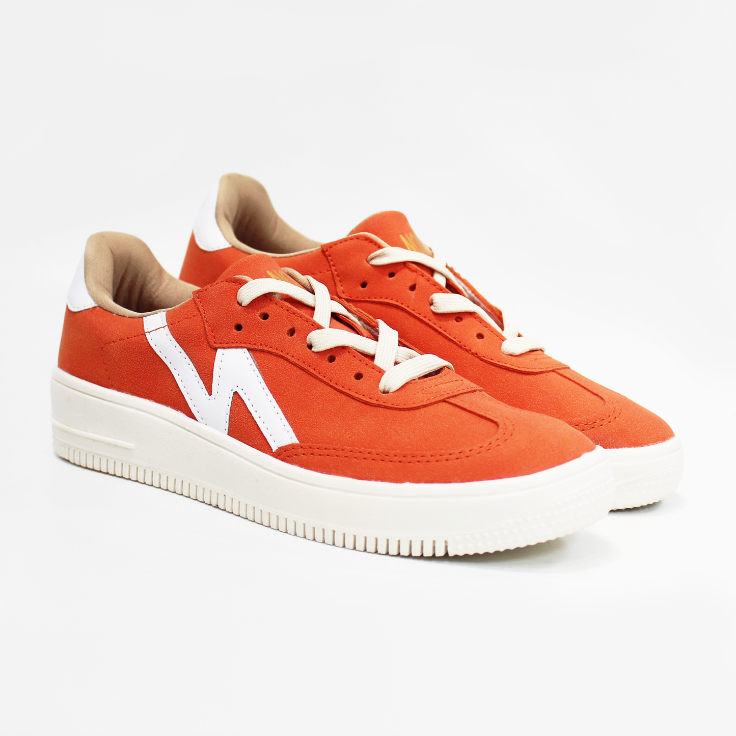 Tenis Sneaker Naranja con Blanco de Dama NOMADAS