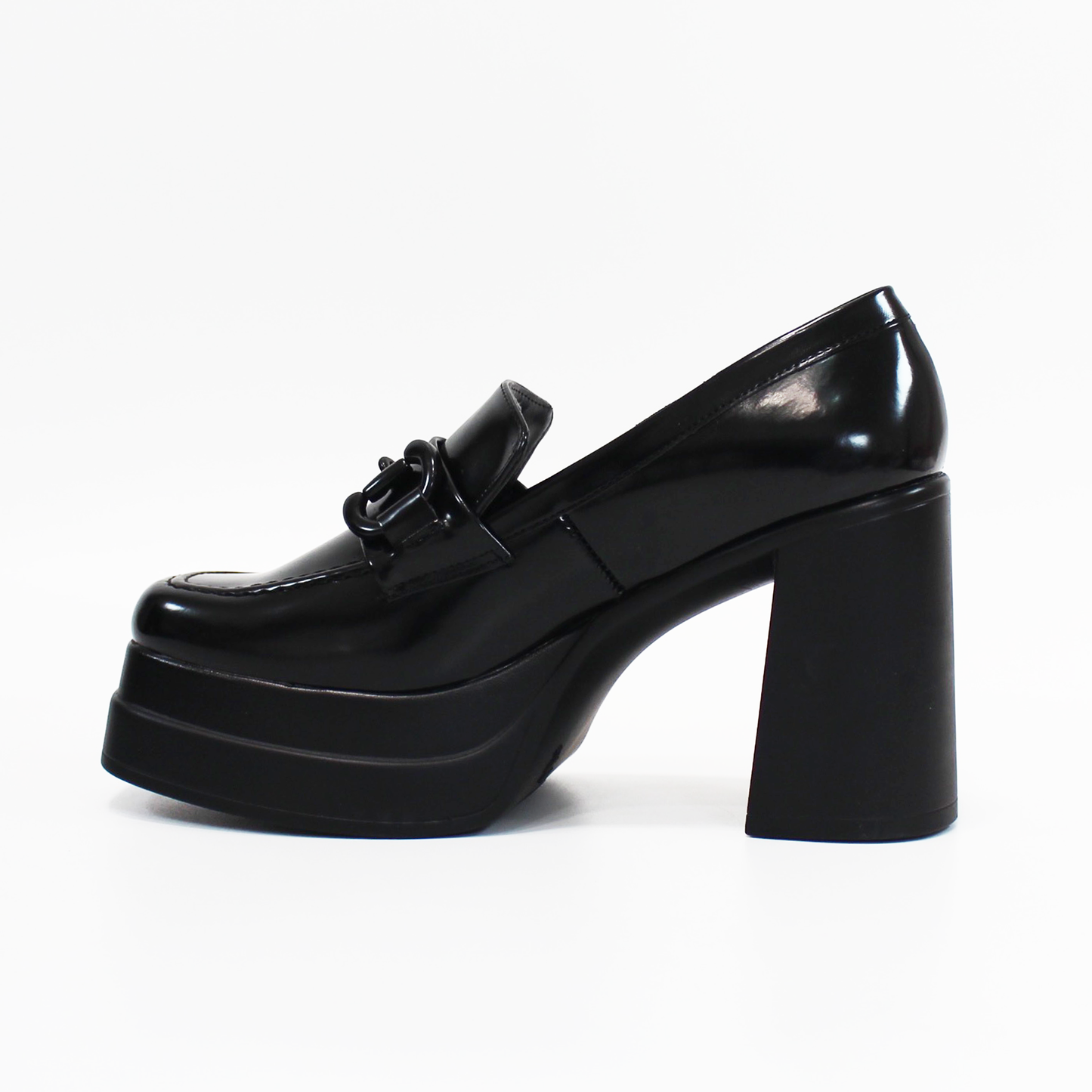 Mocasín con Plataforma Negro de Dama SENTIES